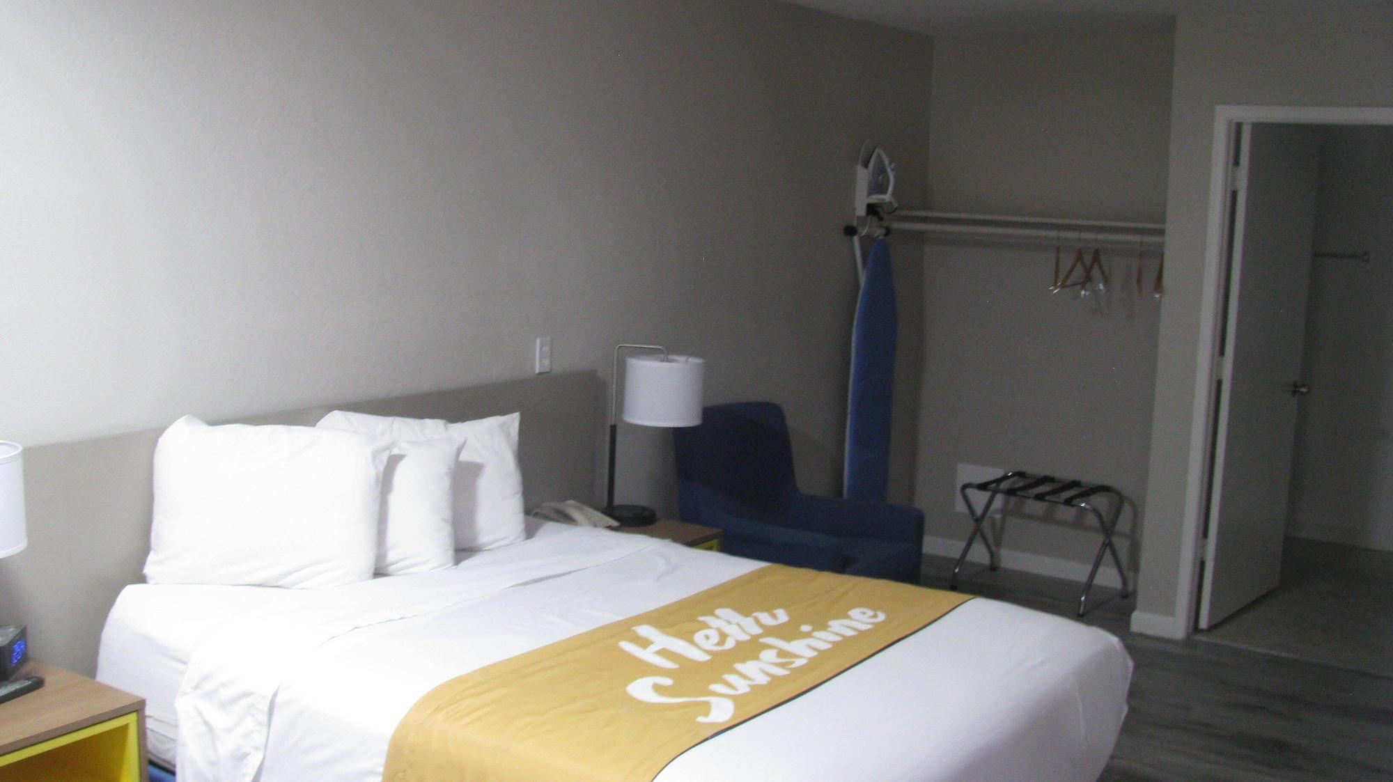 Days Inn By Wyndham Willcox Exteriér fotografie